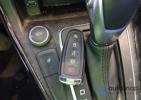 2017 Ford Focus Titanium from USA, damaged, VIN 1FADP3N27HL242650